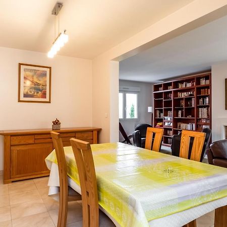4 Bedroomed Near Disneyland Paris 쿠브레 외부 사진