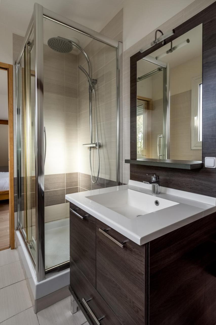 4 Bedroomed Near Disneyland Paris 쿠브레 외부 사진